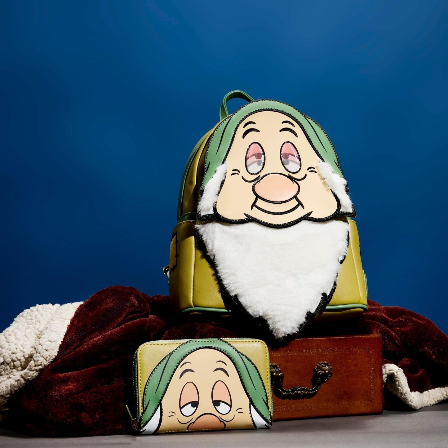 Exclusive Snow White and the Seven Dwarfs Sleepy Cosplay Mini backpack with Lenticular Eyes & wallet