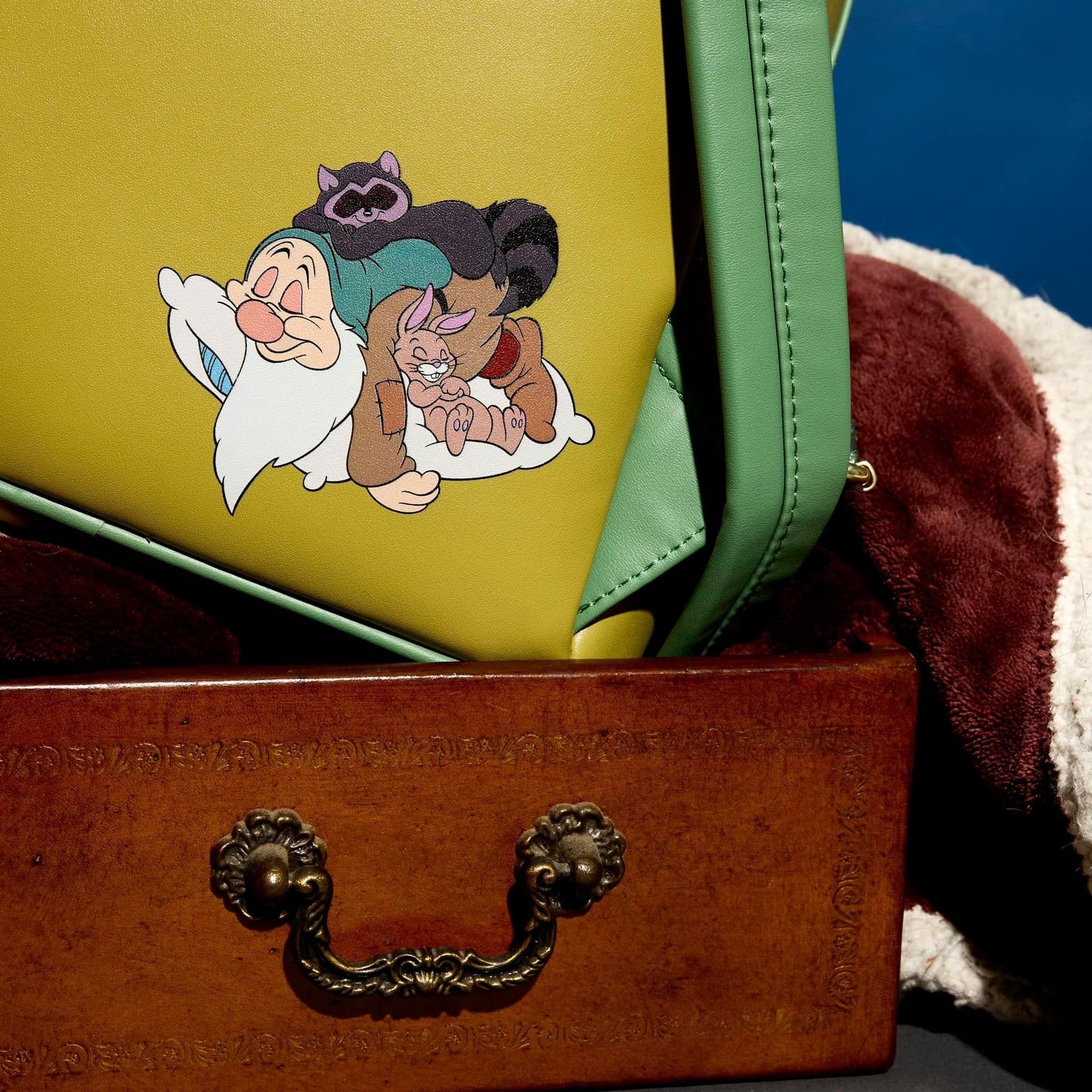 Exclusive Snow White and the Seven Dwarfs Sleepy Cosplay Mini backpack with Lenticular Eyes & wallet